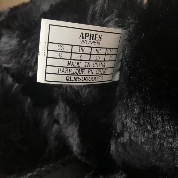 Warm Black Boots - Picture 3 of 6